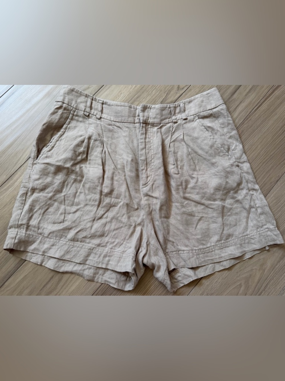 Free People 100% Linen Women's Chelsea Pleated Relaxed Shorts in Light Beige 10